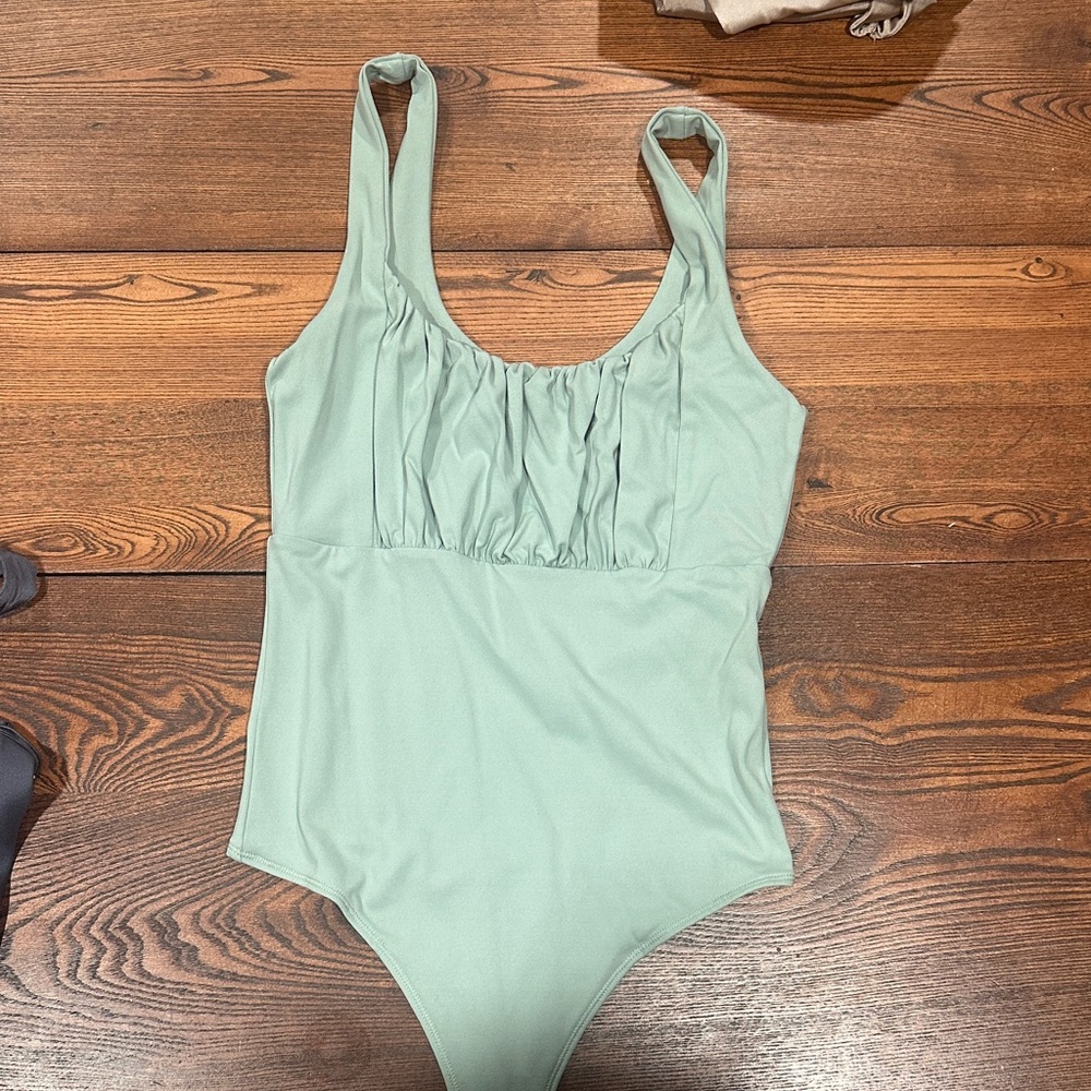 Abercrombie & Fitch Bodysuit